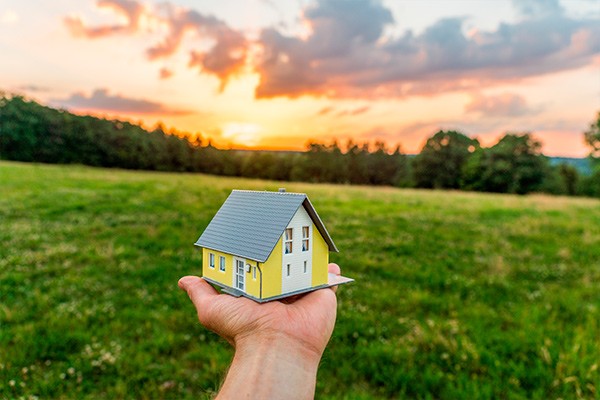 Comment bien choisir le terrain où faire construire sa maison ?