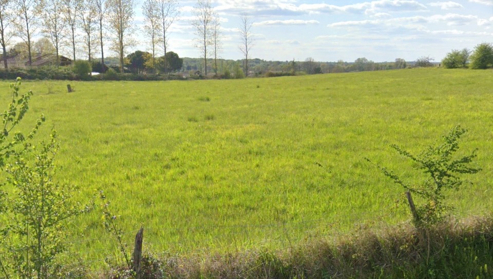 Terrain à bâtir à Miramont-de-Guyenne (47800)