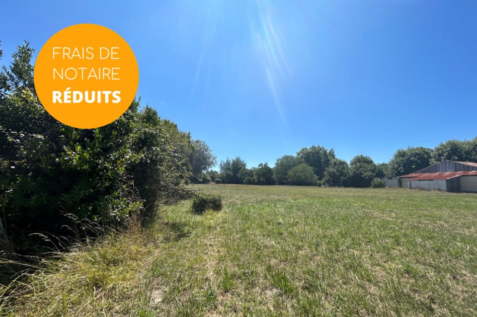 Terrain à bâtir à Saint-Vivien-de-Médoc (33590)