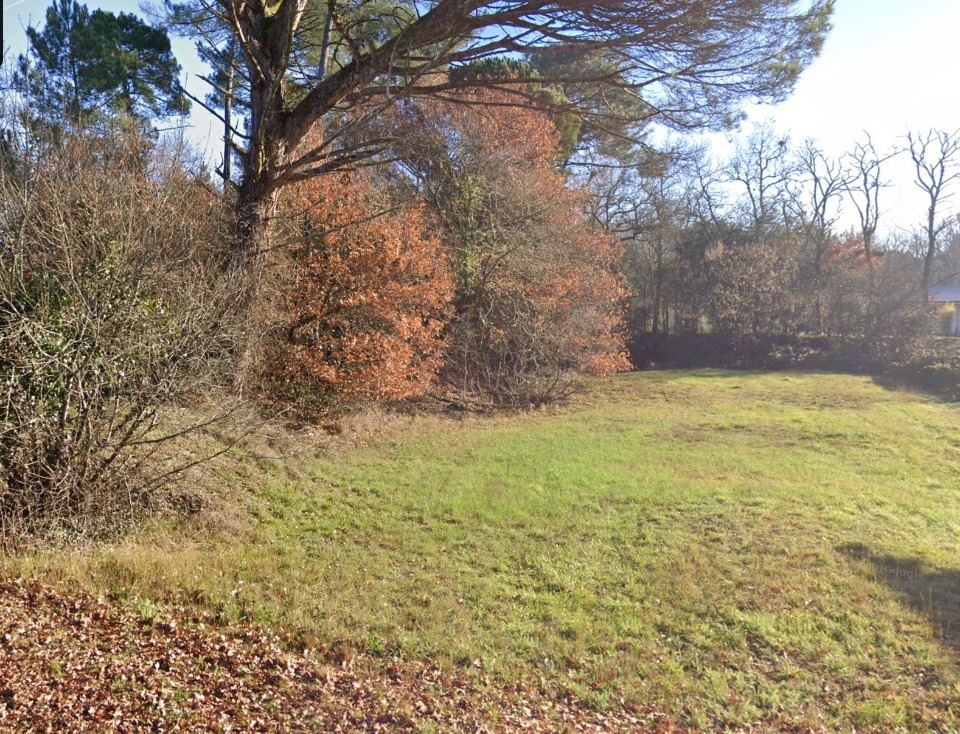 Terrain à bâtir à Saint-Magne (33125)