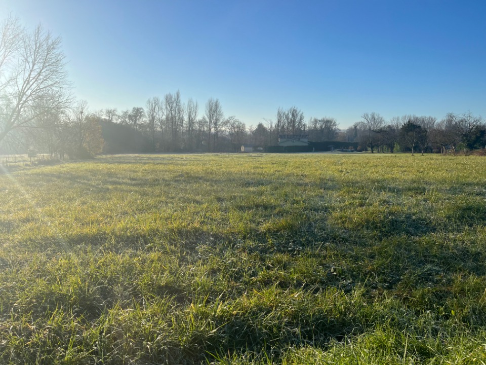 Terrain à bâtir à Miramont-de-Guyenne (47800)