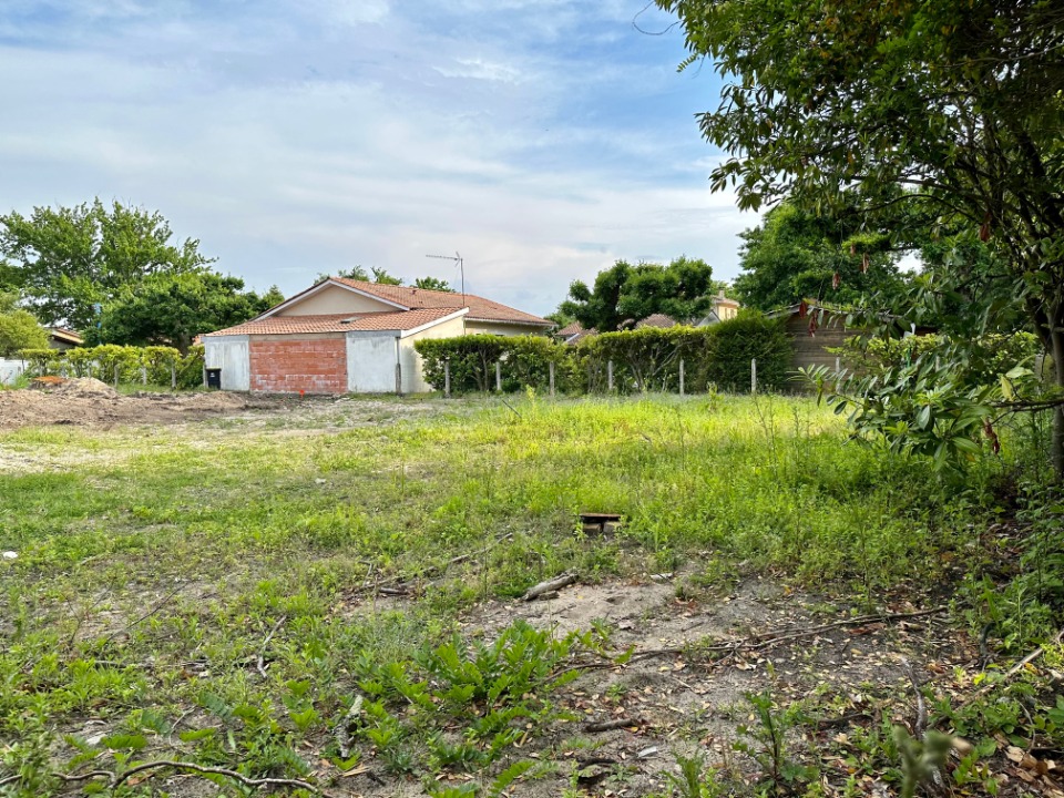 Maison à construire à Le Barp (33114)