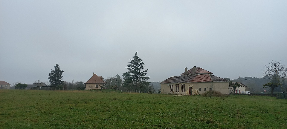 Terrain à bâtir à Saint-Géry (24400)