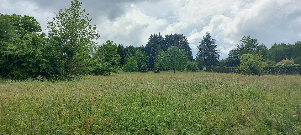 Terrain à bâtir à Montpon-Ménestérol (24700)