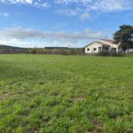 Terrain à bâtir à Saint-Germain-et-Mons (24520)