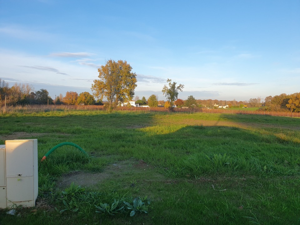 Terrain à bâtir à Maransin (33230)